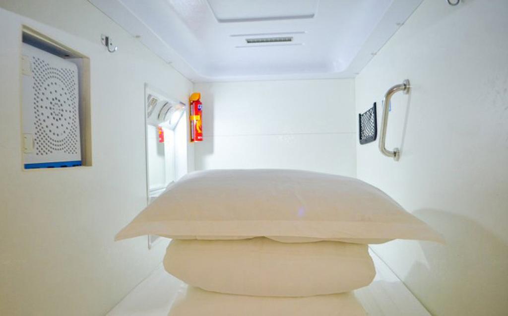 The Capsule Of My House In Luoyang Hostel Lojang Kültér fotó